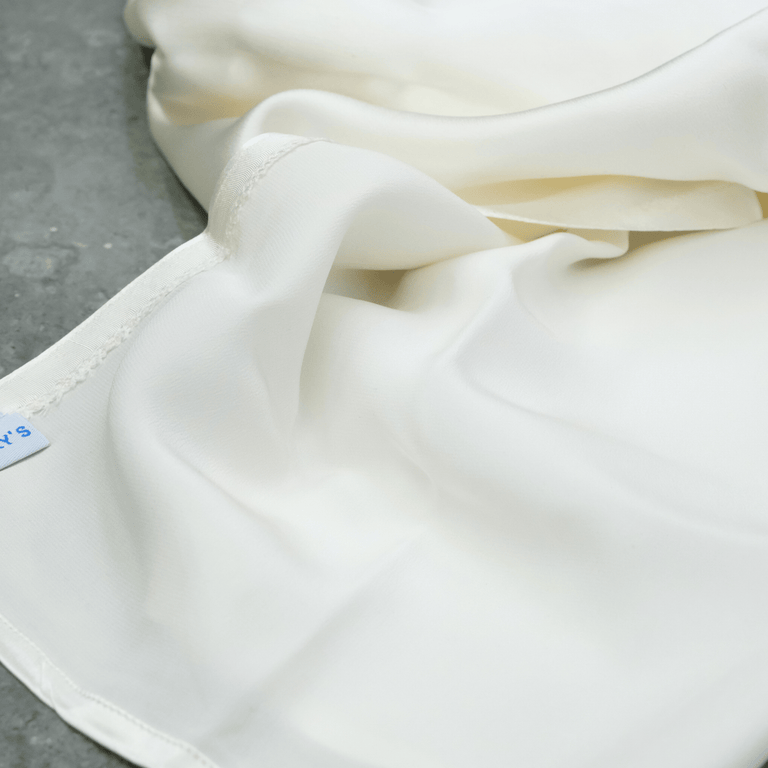 silkburys The Little Cot Sleeve