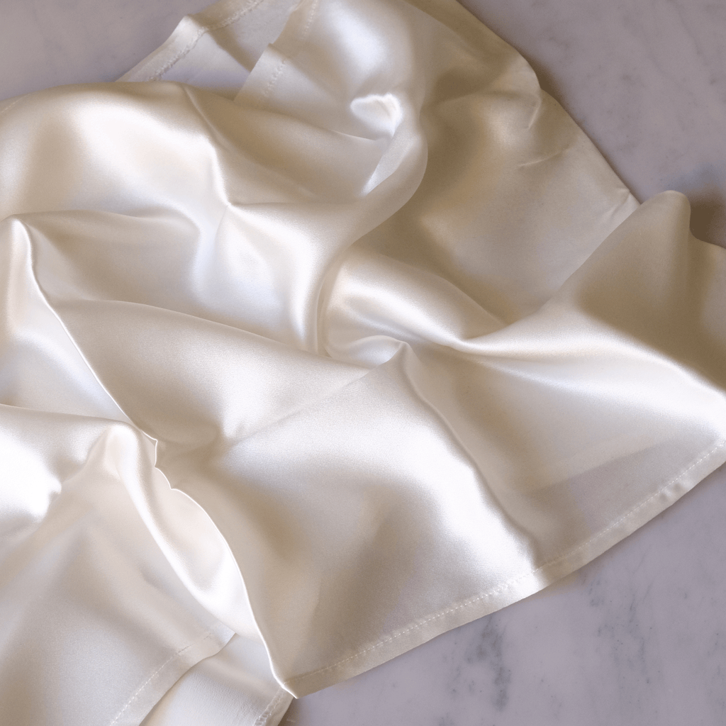 silkburys The Little Cot Sleeve